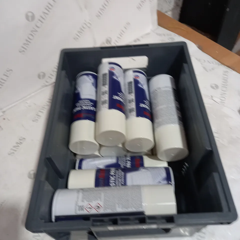 APPROXIMATELY 10 ASSORTED AEROSOL ITEMS TO INCLUDE PLASTIC PAINT - COLLECTION ONLY 
