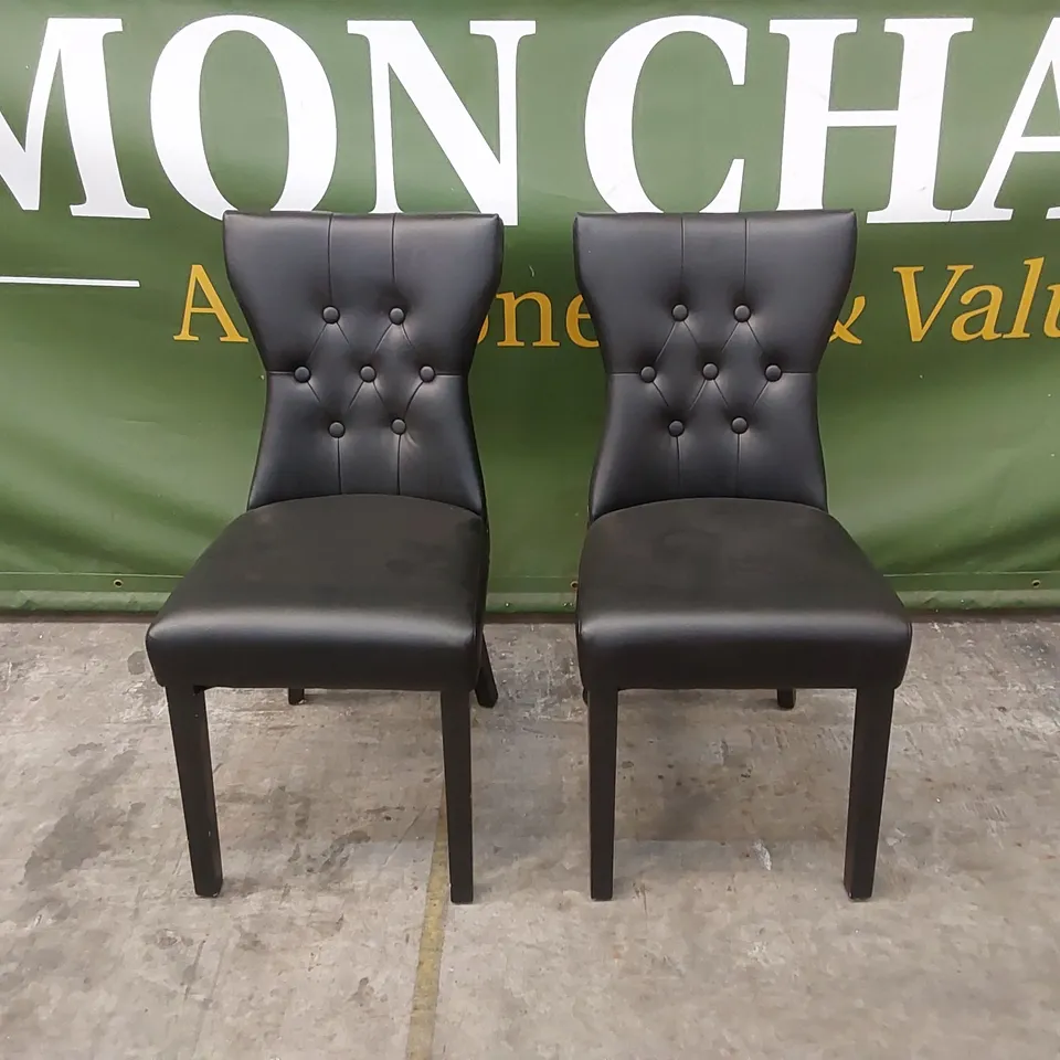 SET OF 2 KENSINGTON BLACK LEATHER BUTTON BACK DINING CHAIRS WITH BLACK LEGS