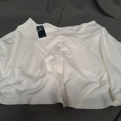 HOLLISTER WHITE SHORT SKIRT - XL