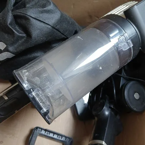 BOXED SHARK STRATOS CORDLESS STICK VACUUM CLEANER - COLLECTION ONLY