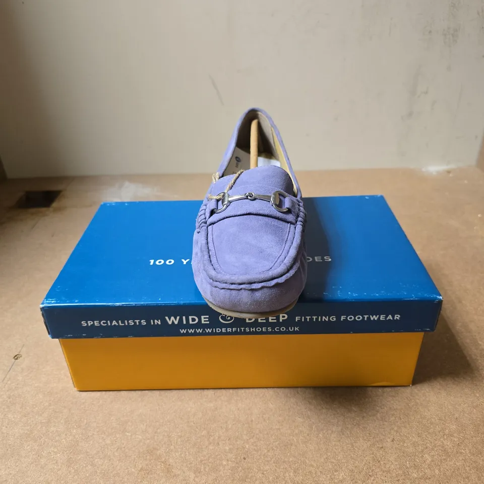 DBS SHOES DIANA LILAC SUEDE LOAFER – UK 6