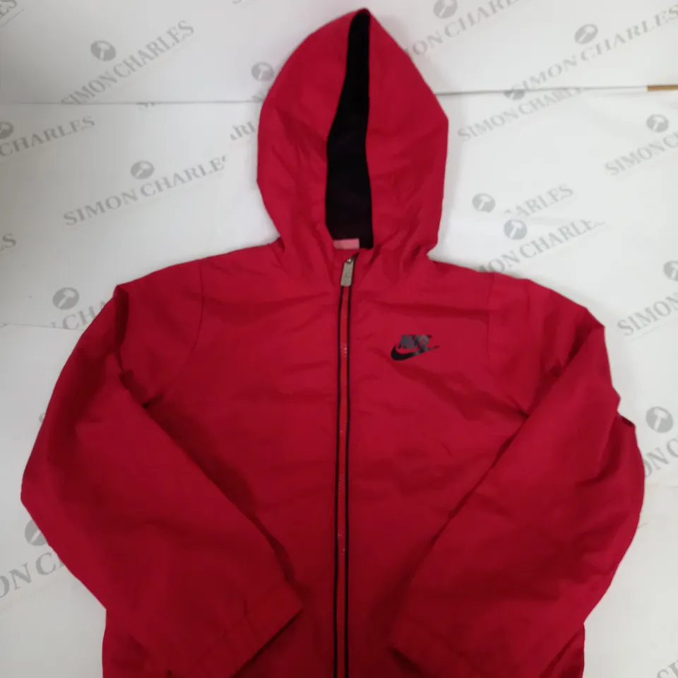 NIKE LOGO ZIPPED WATERPROOF COAT SIZE L