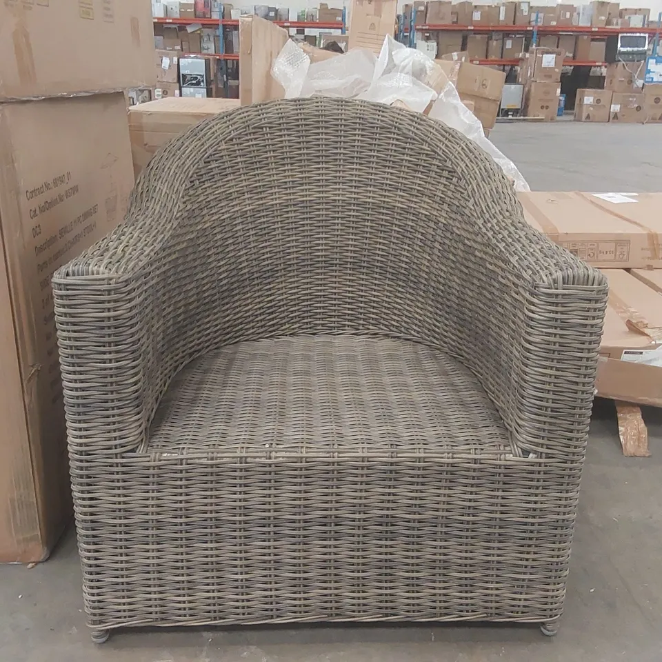 GARDEN RATTAN CHAIR WITH NO CUSHIONS