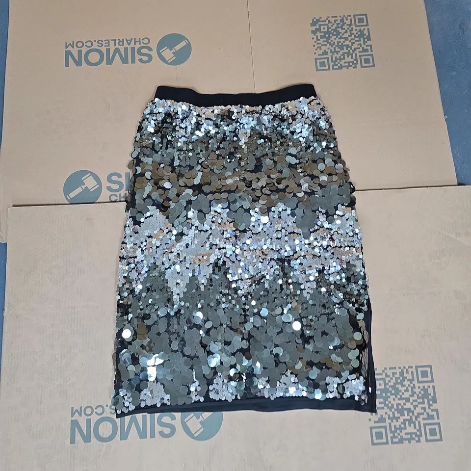 DANNII MINOGUE PETITES SEQUIN MINI SKIRT – UK LARGE PETITE