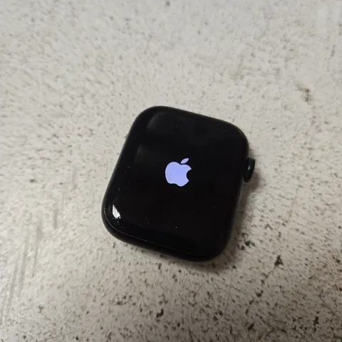 APPLE WATCH SERIES 8 45MM 