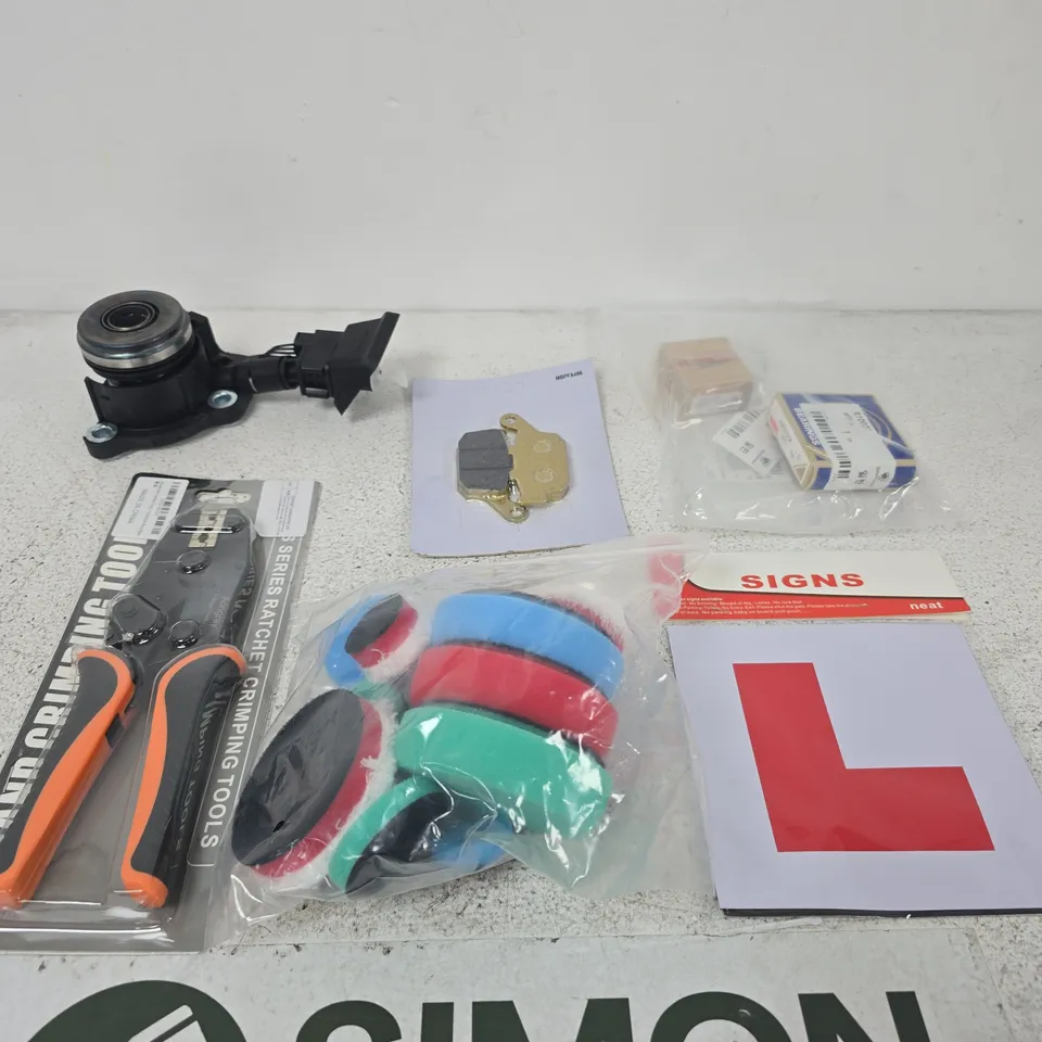 APPROXIMATELY 25 ASSORTED ITEMS INCLUDING A HADN CRIMPING TOOL, L SIGNS AND NSK BEARINGS