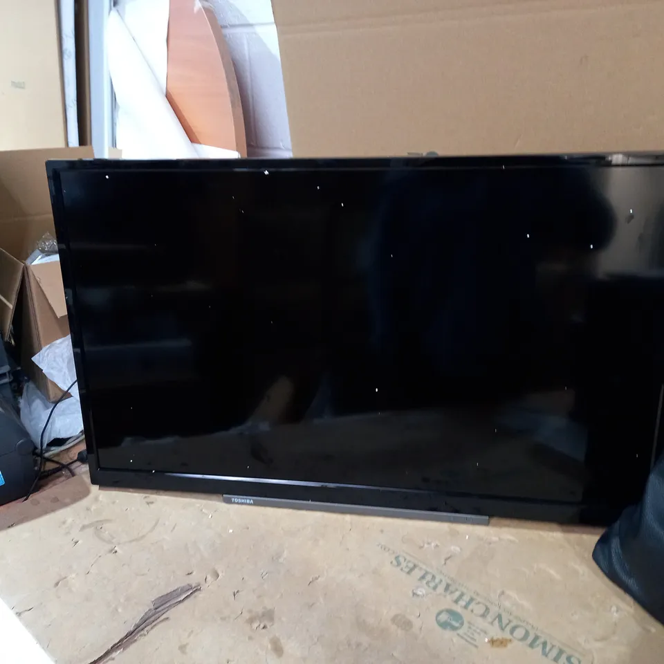 TOSHIBA 32LL3C63DB LED HDR FULL HD 1080P SMART TV
