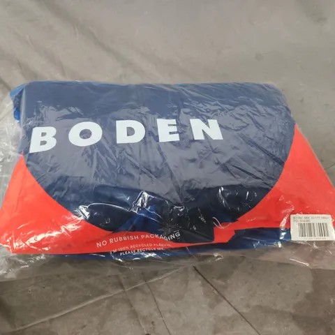 BAGGED MINI BODEN COAT - 10/11 YEARS 