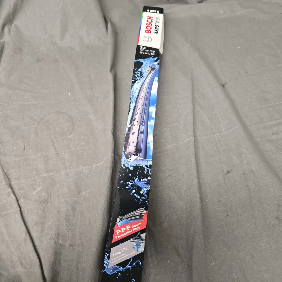 BOXED BOSCH AERO TWIN A 339S WIPER SET - 24" & 18" - COLLECTION ONLY 