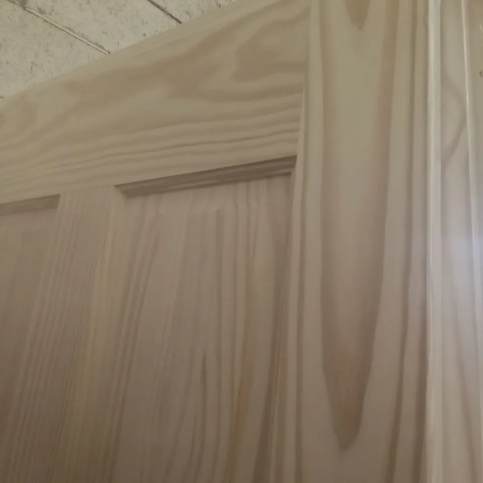 GEOM 1981 X 762MM 4 PANNEL CLEAR PINE INTERNAL DOOR 