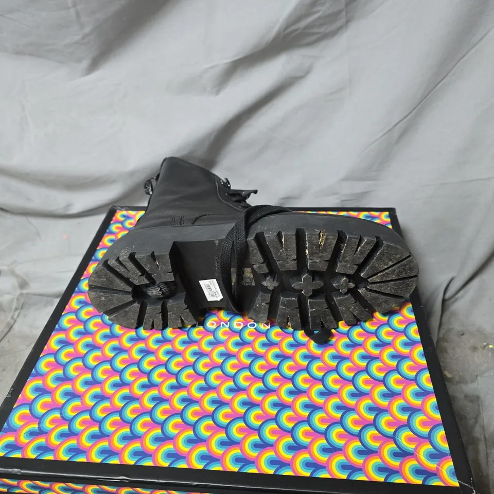 KURT GEIGER MATILDA LACE UP BLACK LEATHER COMBAT BOOTS – PLATFORM SOLE SIZE 38