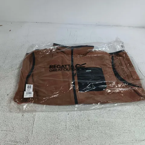 BAGGED REGATTA FRANKIE B/W NUT BROWN MEN'S GILET SIZE - UK XXL