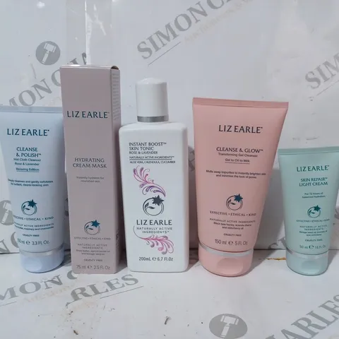 BOXED LIZ EARLE CLEANSE & GLOW SKINCARE COLLECTION