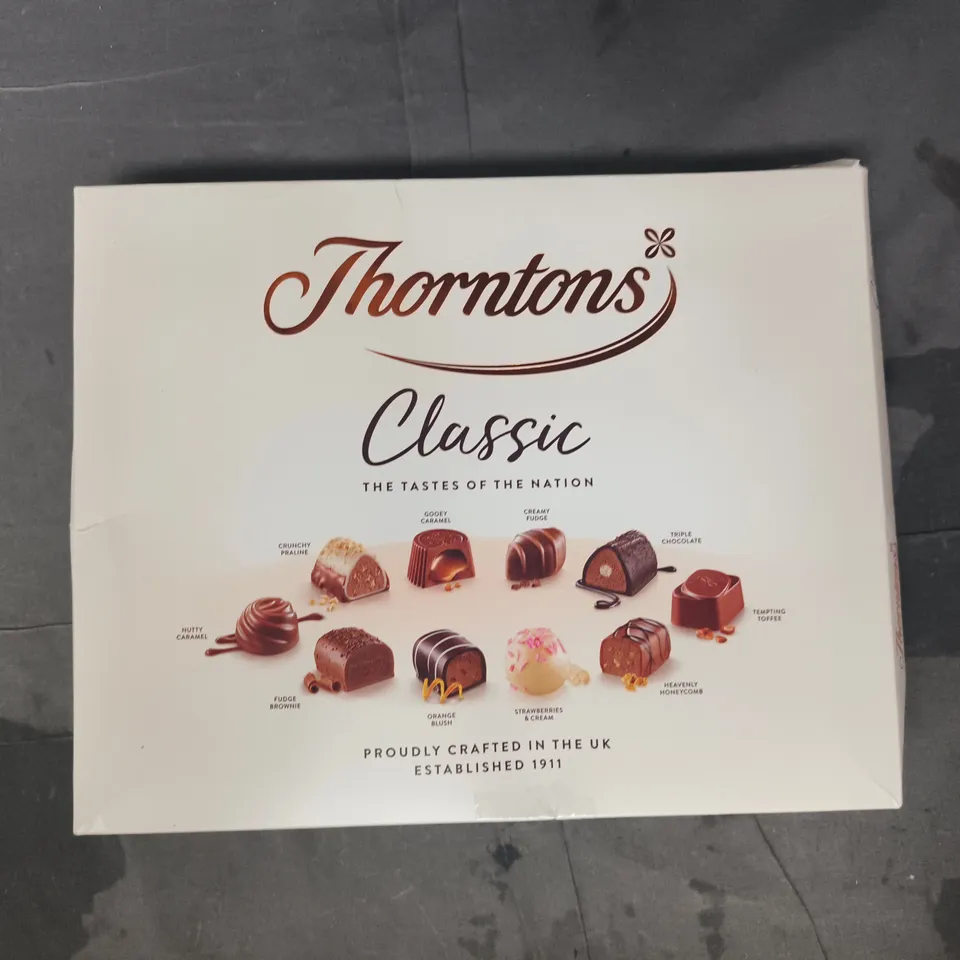 THORNTONS CLASSIC CHOCOLATE SELECTION BOX
