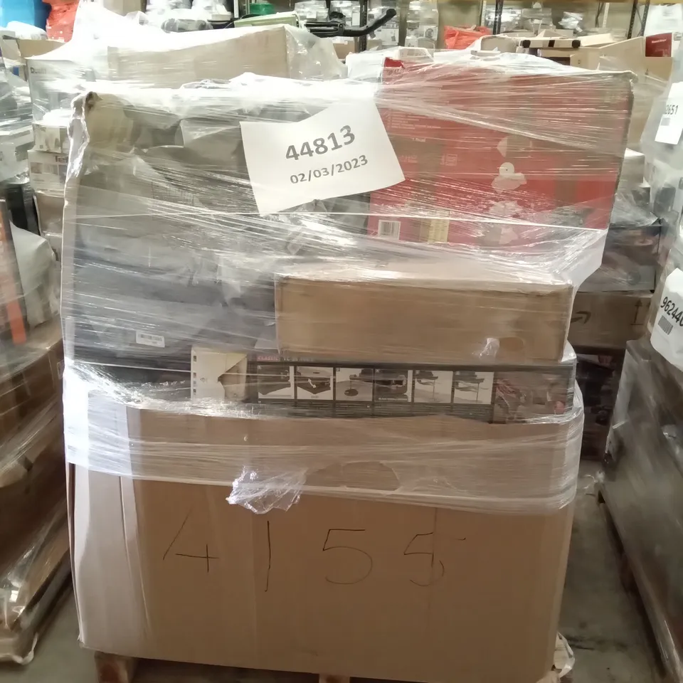 PALLET OF APPROXIMATELY 17 ASSORTED ITEMS INCLUDING 