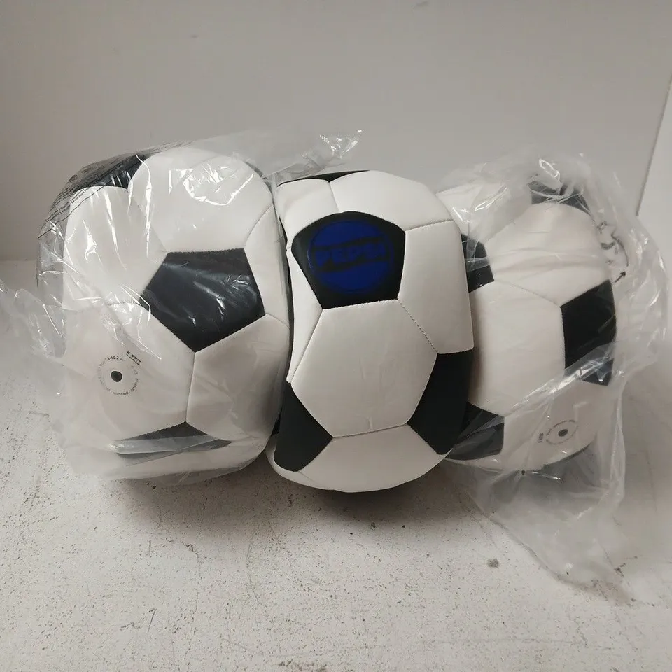 3X PEPSI MAX PROMOTIONAL WORLD CUP 2026 FOOTBALLS SIZE 5