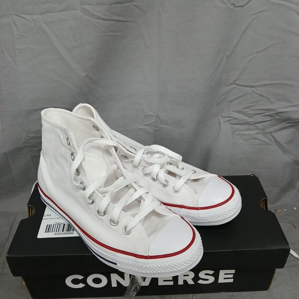 CONVERSE WOMENS WIDE TOP TRAINERS - 6.5