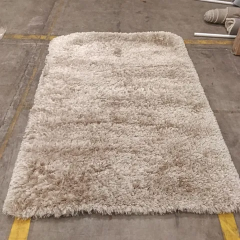BEIGE SHAG PILE RUG β HOME DΓCOR APPROXIMATELY 208 CM X 150 CM
