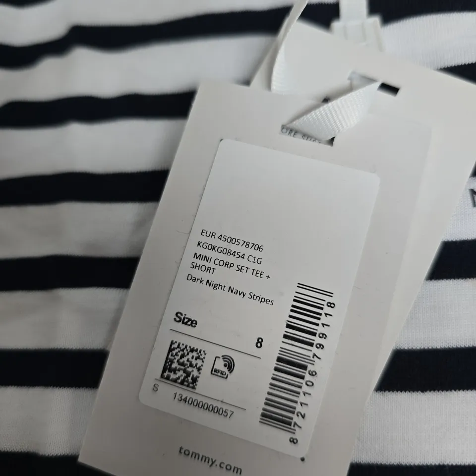 TOMMY HILFIGER KIDS STRIPED T-SHIRT & SHORTS SET – NAVY & WHITE, UK 8 (EU 128)