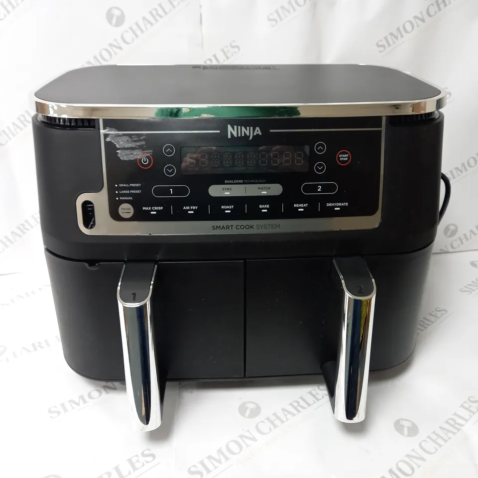 BOXED NINJA FOODI MAX DUAL ZONE 9.5L AIR FRYER AF451UK