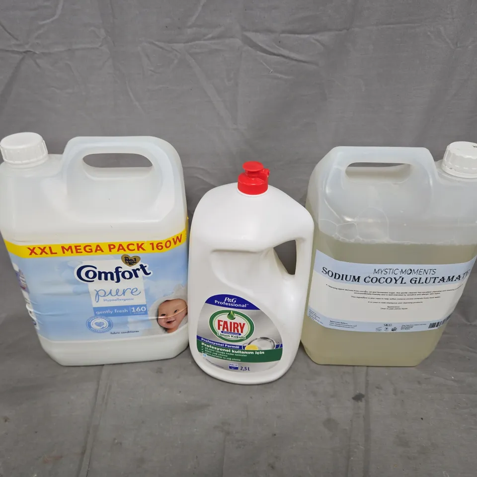 APPROXIMATELY 3 ASSORTED HOUSEHOLD LIQUID PRODUCTS TO INCLUDE COMFORT PURE, FAIRY WASHING UP LIQUID, MYSTIC MOMENTS SODIUM COCOYL GLUTAMATE - COLLECTION ONLY