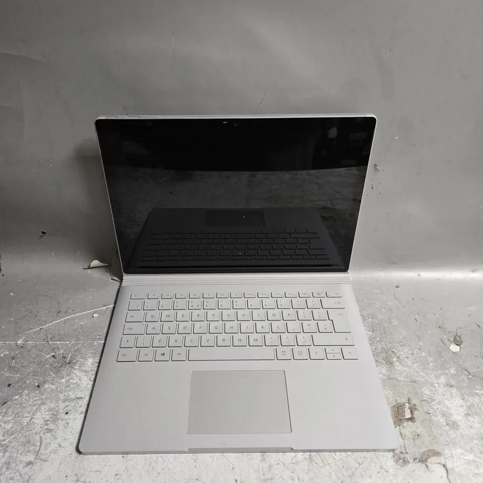 MICROSOFT SURFACE BOOK 2 
