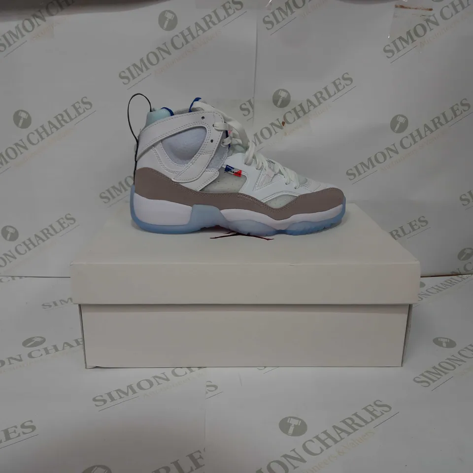 JORDAWN JUMPMAN TWO TREY PSG - UK 6