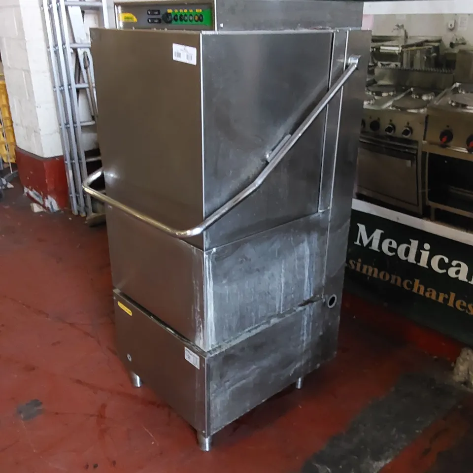ARISTARCO GL 1040 CF COMMERCIAL HOOD DISHWASHER 