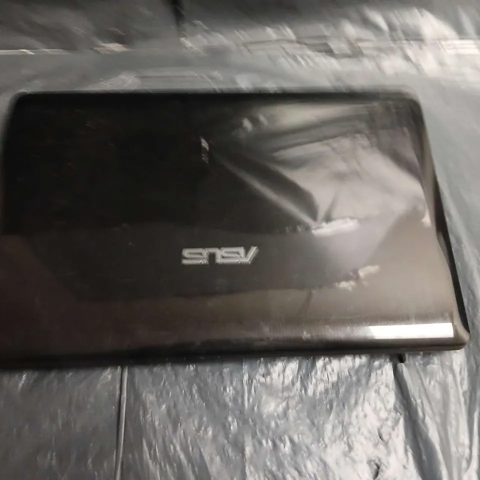 ASUS LAPTOP – MODEL UNSPECIFIED