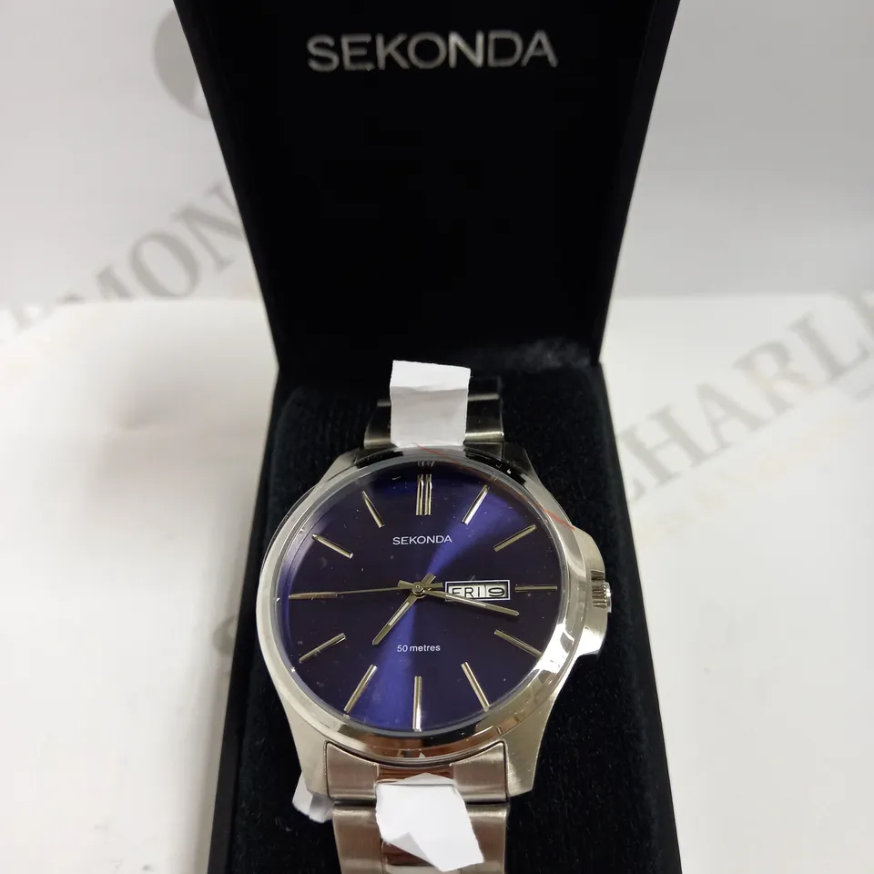 SEKONDA SILVER EFFECT WATCH WITH BRACELET STRAP