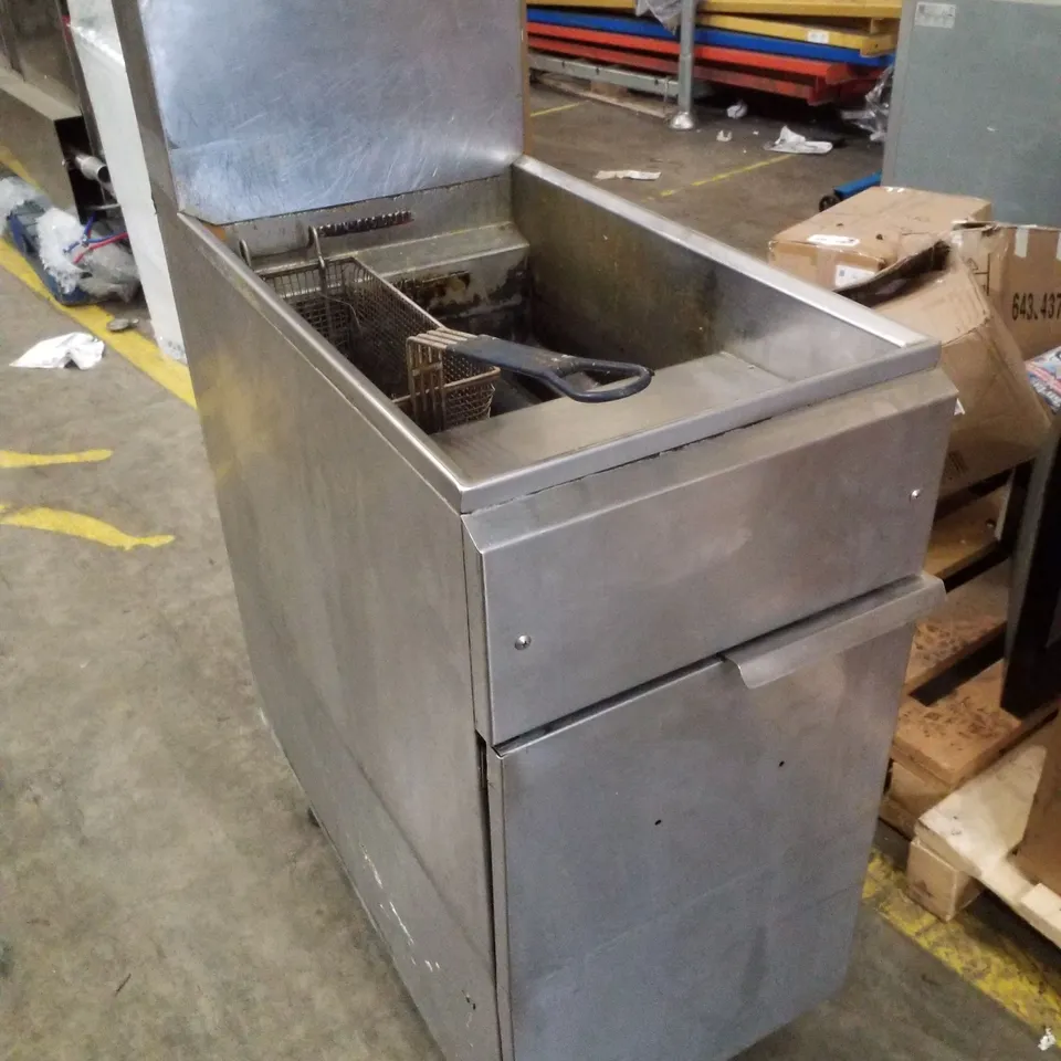 IMPERIAL TWIN TANK FRYER