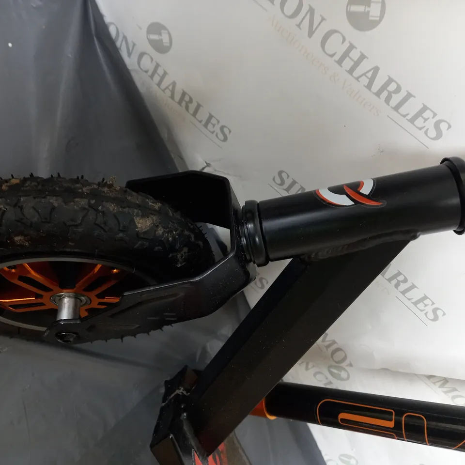 EVO CROSS RIDER SCOOTER - ORANGE