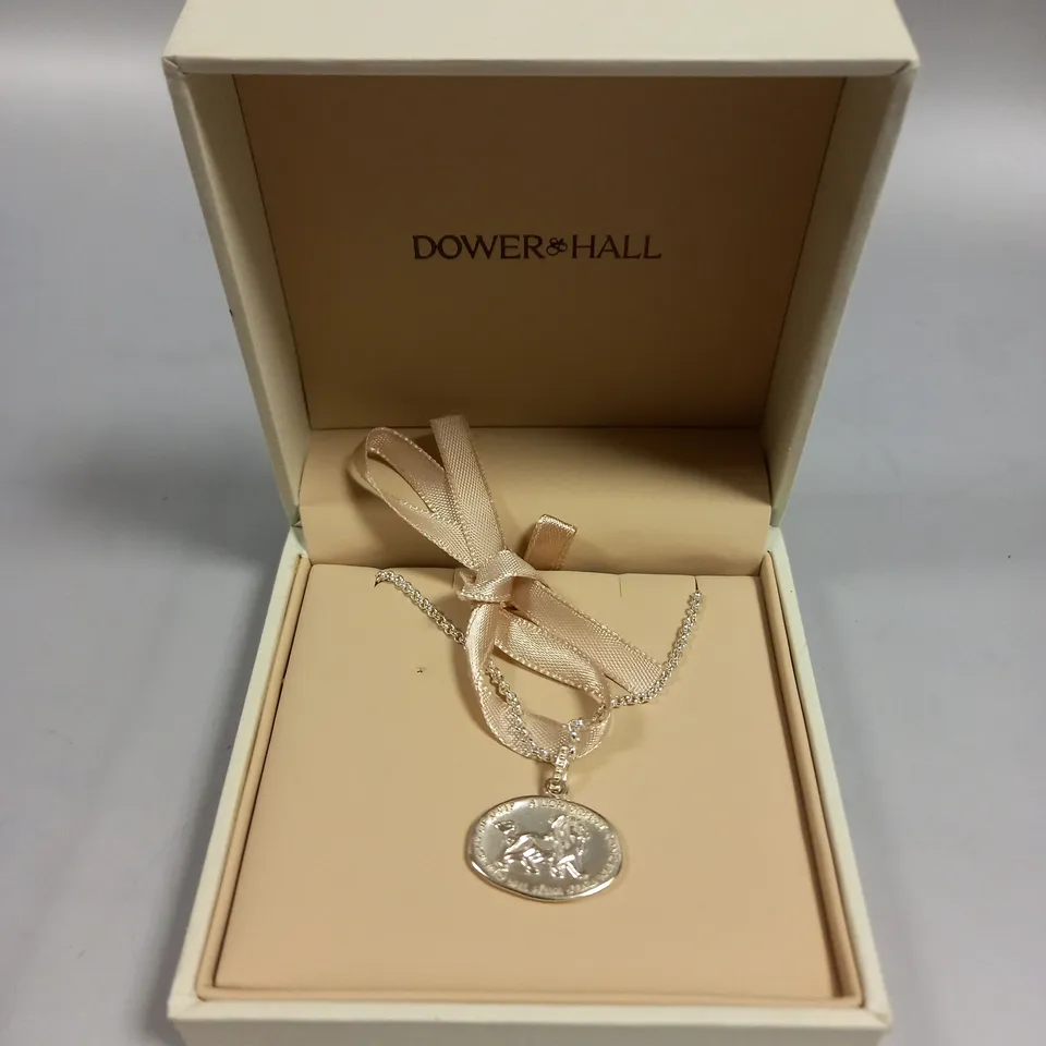 DOWER & HALL MEN'S SILVER INSPIRING LION TALISMAN NECKLACE