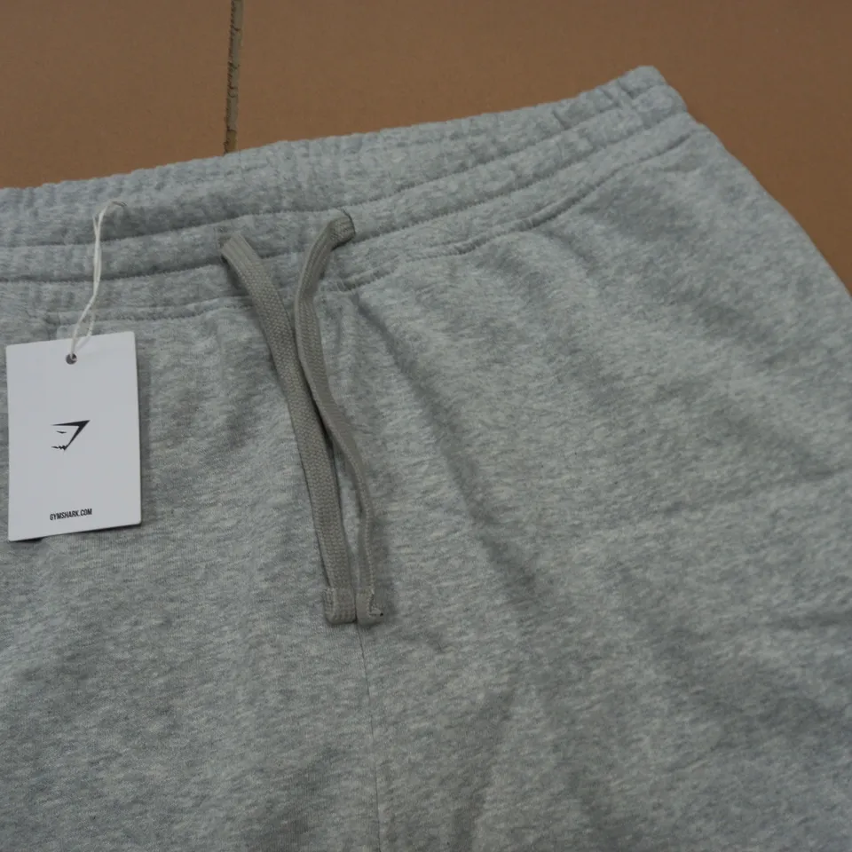 GYMSHARK CREST JOGGERS IN GREY - L