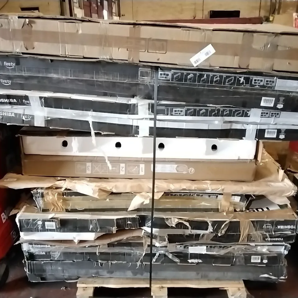 PALLET OF 11 ASSORTED TV'S TO INCLUDE TOSHIBA