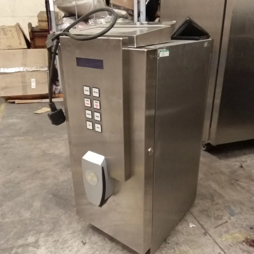 AEQUATOR + COFFEE MACHINE