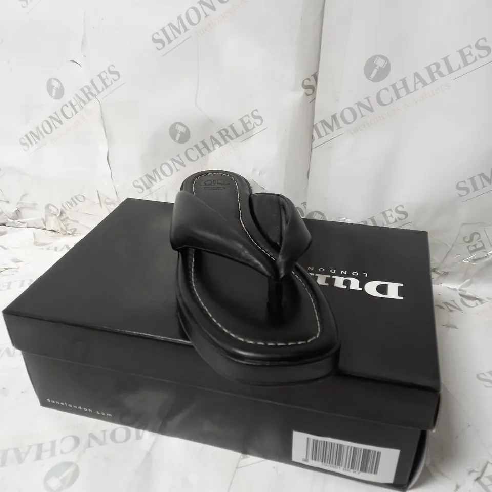 DUNNE LONDON TOE POST SANDALS SIZE 7