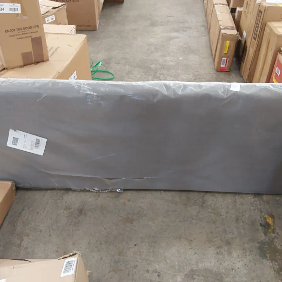 WRAPPED LARSEN UPHOLSTERED HEADBOARD // SIZE: 6FT SUPERKING