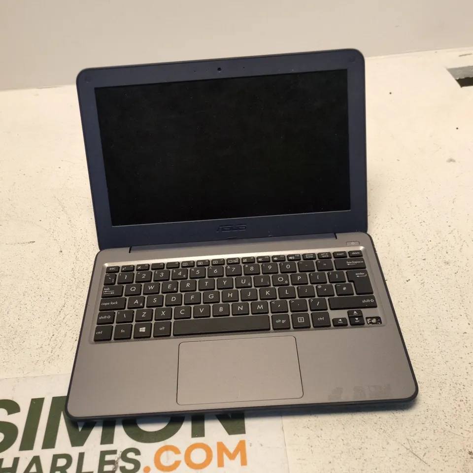 ASUS E201NAS UK – CELERON N3350 – 4GB RAM – 64GB EMMC – BLUE (CX)