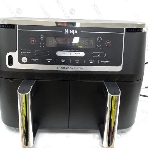 BOXED NINJA FOODI MAX DUAL ZONE 9.5L AIR FRYER AF451UK