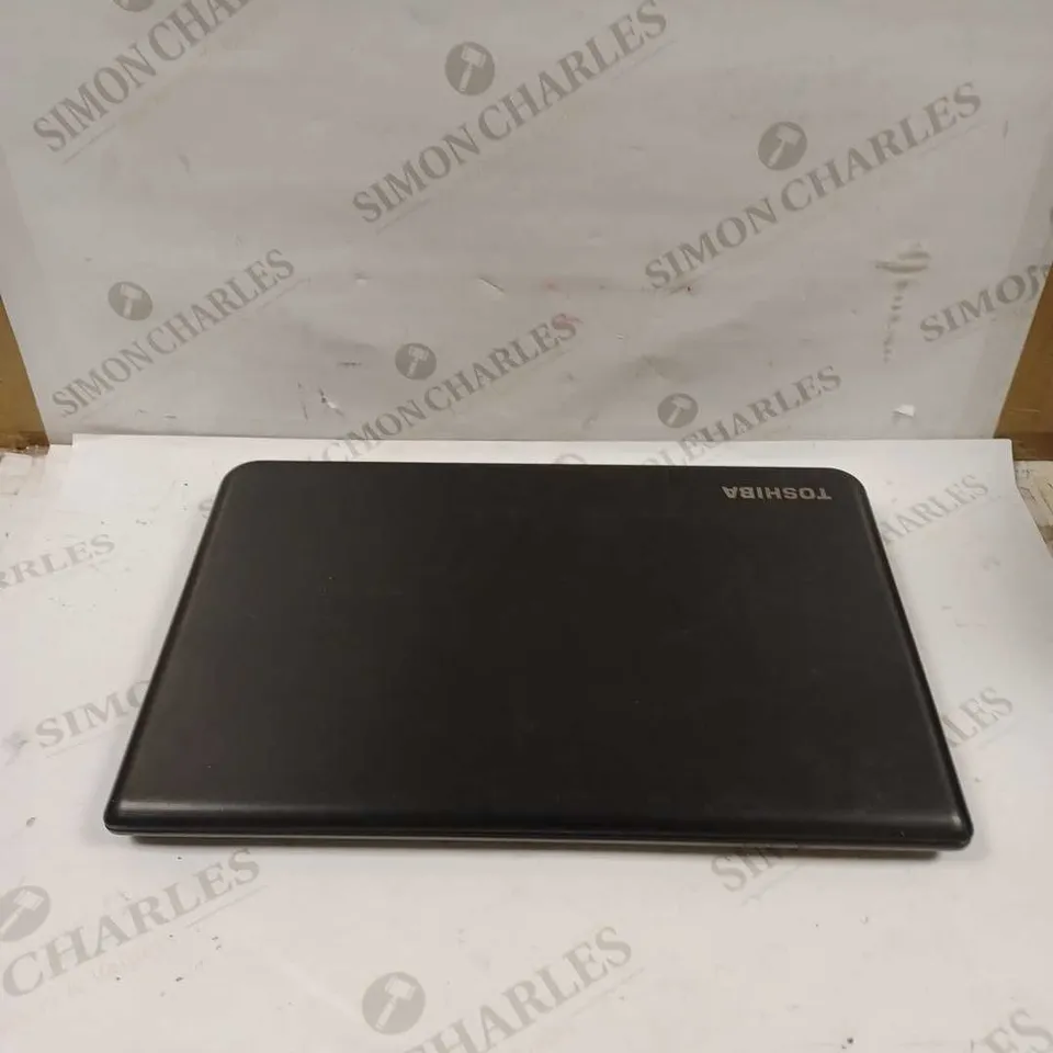 TOSHIBA SATELLITE PRO C50-A-1E2 LAPTOP 