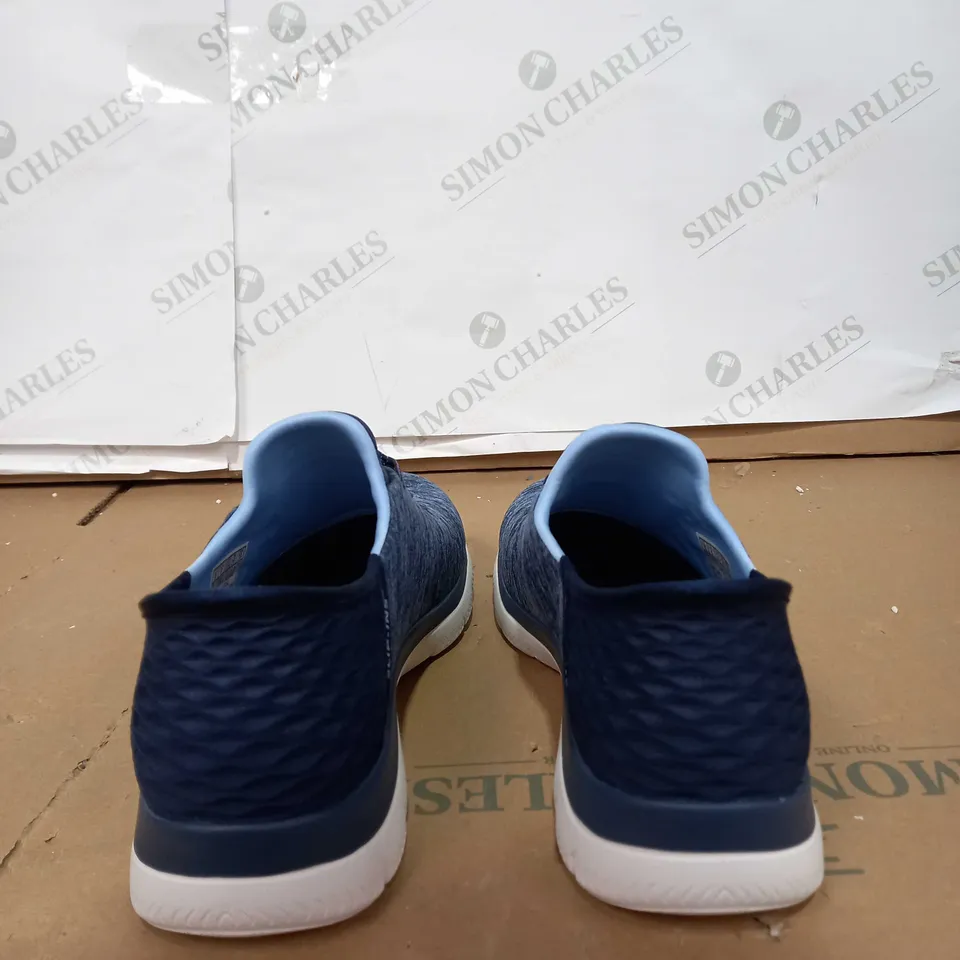 SKETCHERS SLIP INS MEMORY FOAM SHOE