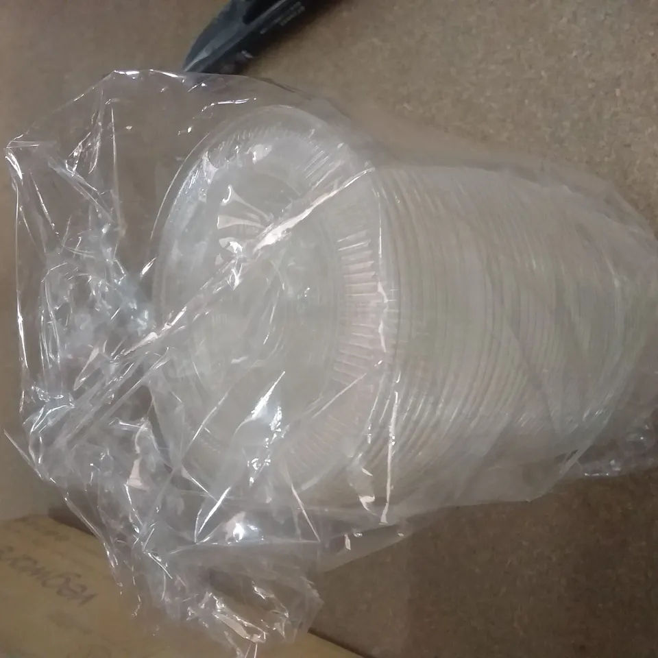 LOT OF 4000 VEGWARE 96MM FLAT LIDS WITH STRAW SLOT (4 BOXES OF 1000PC)