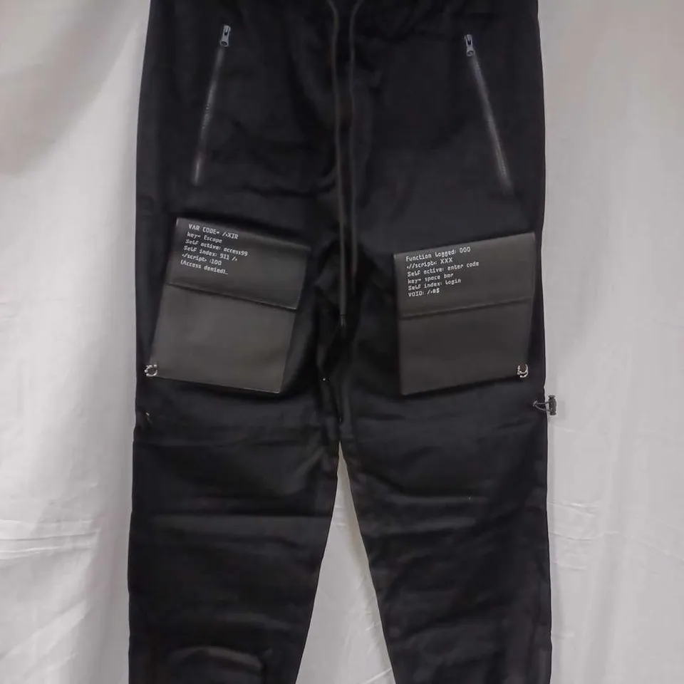 BRAND NEW KOI THE BANSHEE MEN'S CARGO TROUSERS, BLACK - SIZE XS