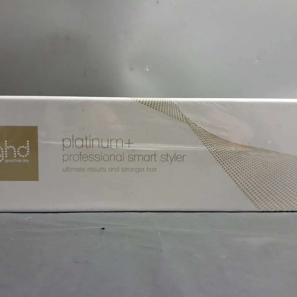 SEALED GHD PLATINUM+ PROFESSIONAL SMART STYLER 