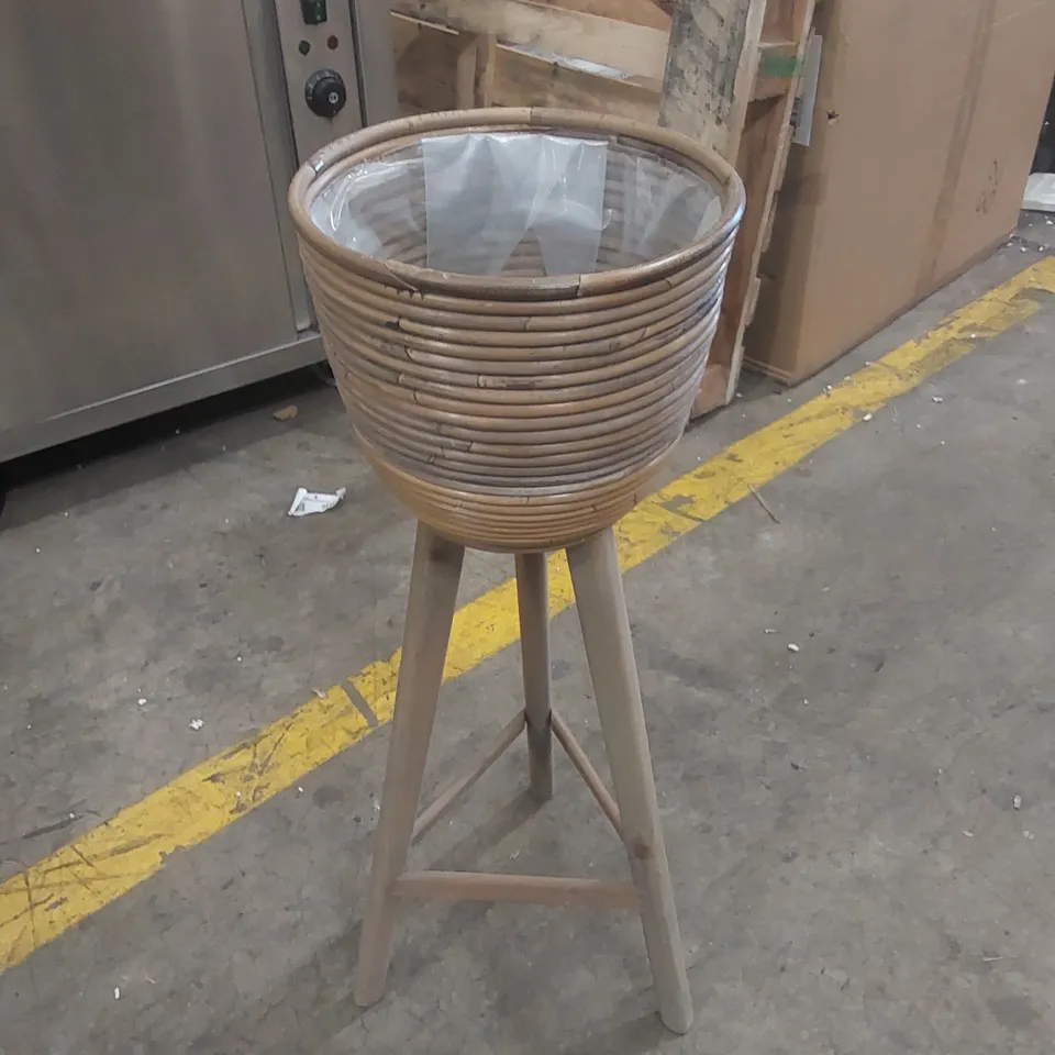 DESIGNER WOODEN PLANT STAND