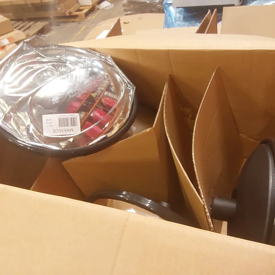 PALLET CONTAINING A LARGE QUANTITY OF ASSORTED ITEMS INCLUDING: ASHTREE VEHICLE SAFETY MIRRORS, CONSPICUITY TAPE, ASSORTED NUTS & BOLTS ECT