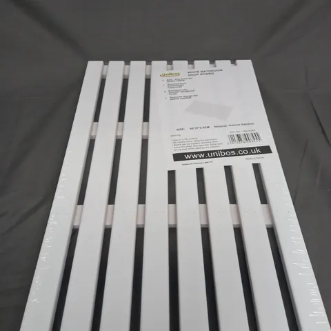 WHITE BAMBOO BATHROOM DUCK BOARD