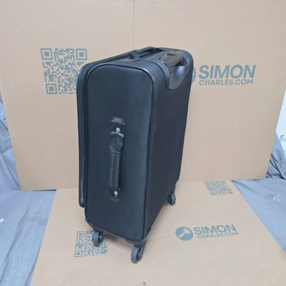 BLACK FOUR-WHEEL TRAVEL SUITCASE WITH FRONT POCKETS – LUGGAGE & TRAVEL ACCESSORIES