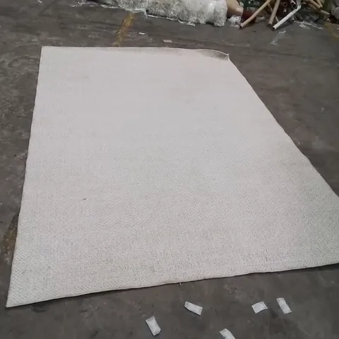 QUALITY DESIGNER AREA RUG - APPROXIMATELY 276X194